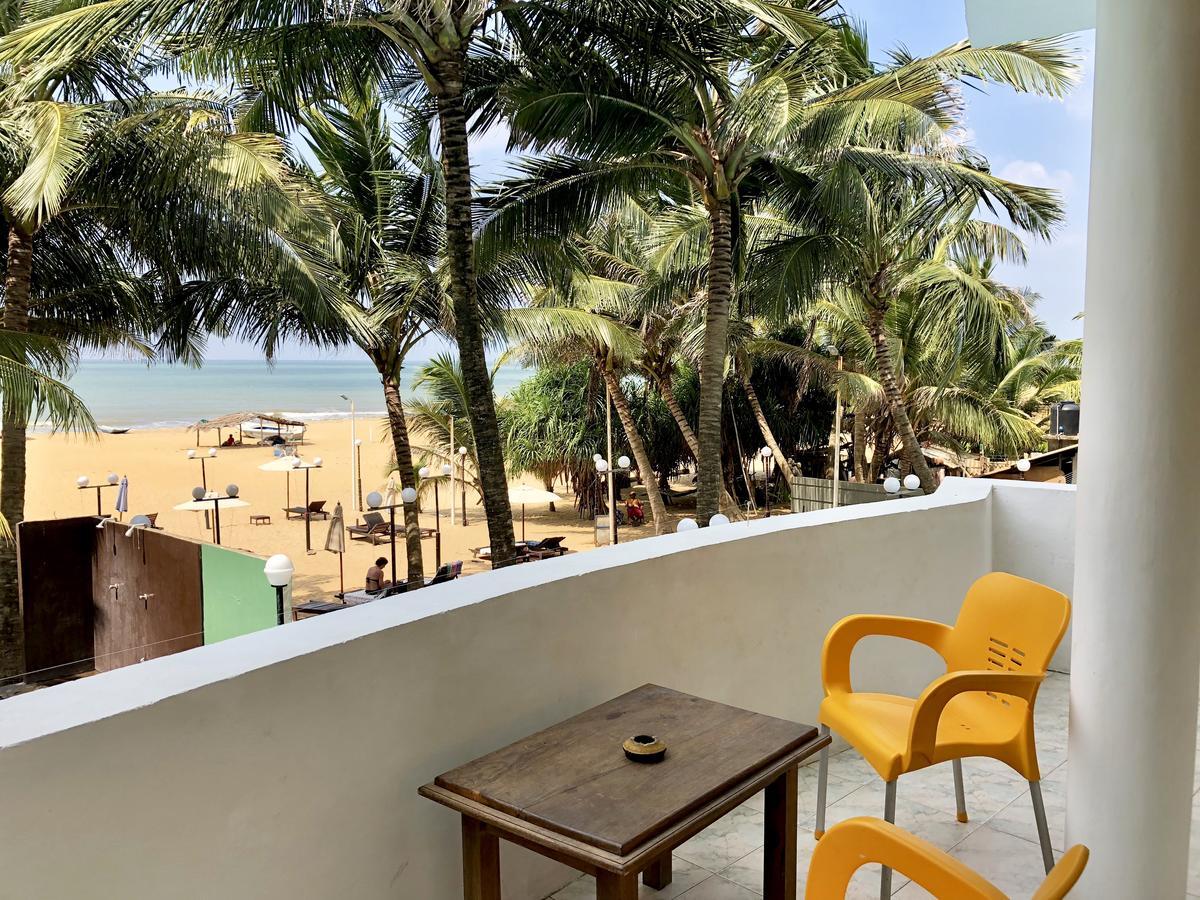 Lanka Beach Hotel Ettukala Luaran gambar