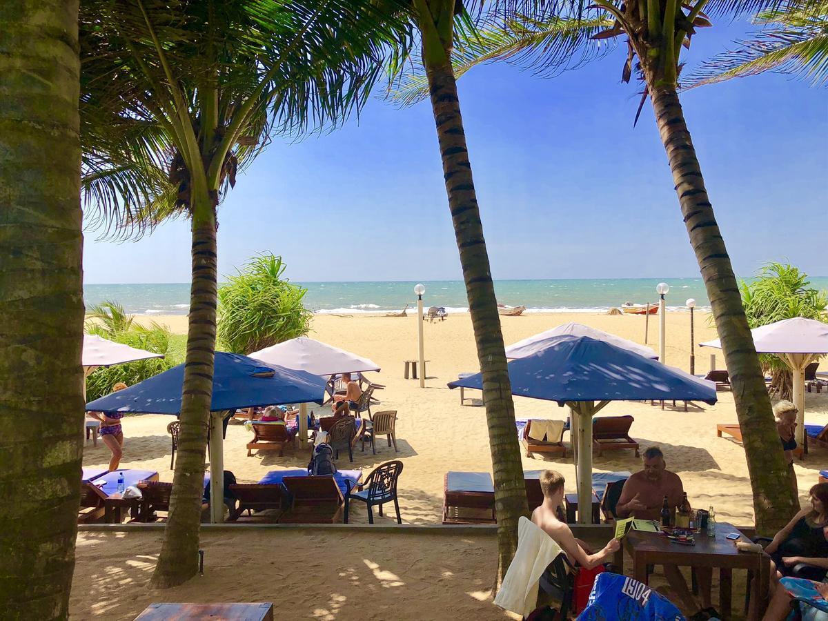 Lanka Beach Hotel Ettukala Luaran gambar