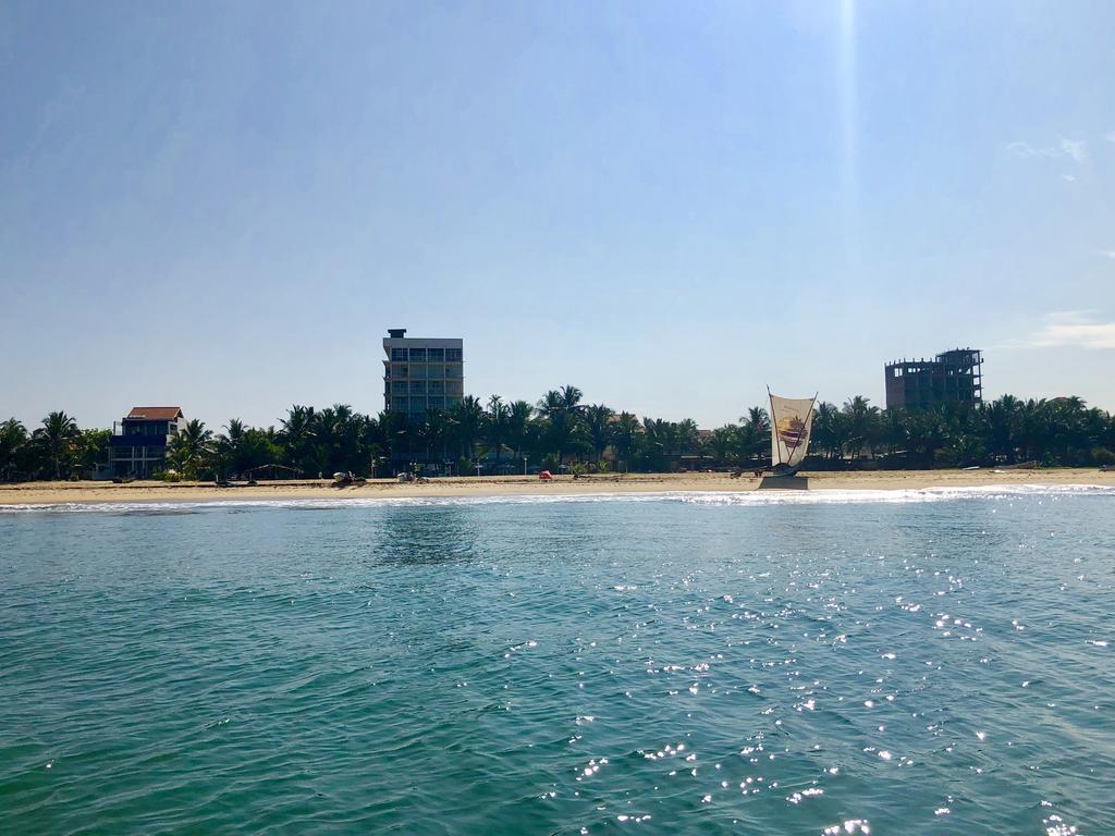 Lanka Beach Hotel Ettukala Luaran gambar