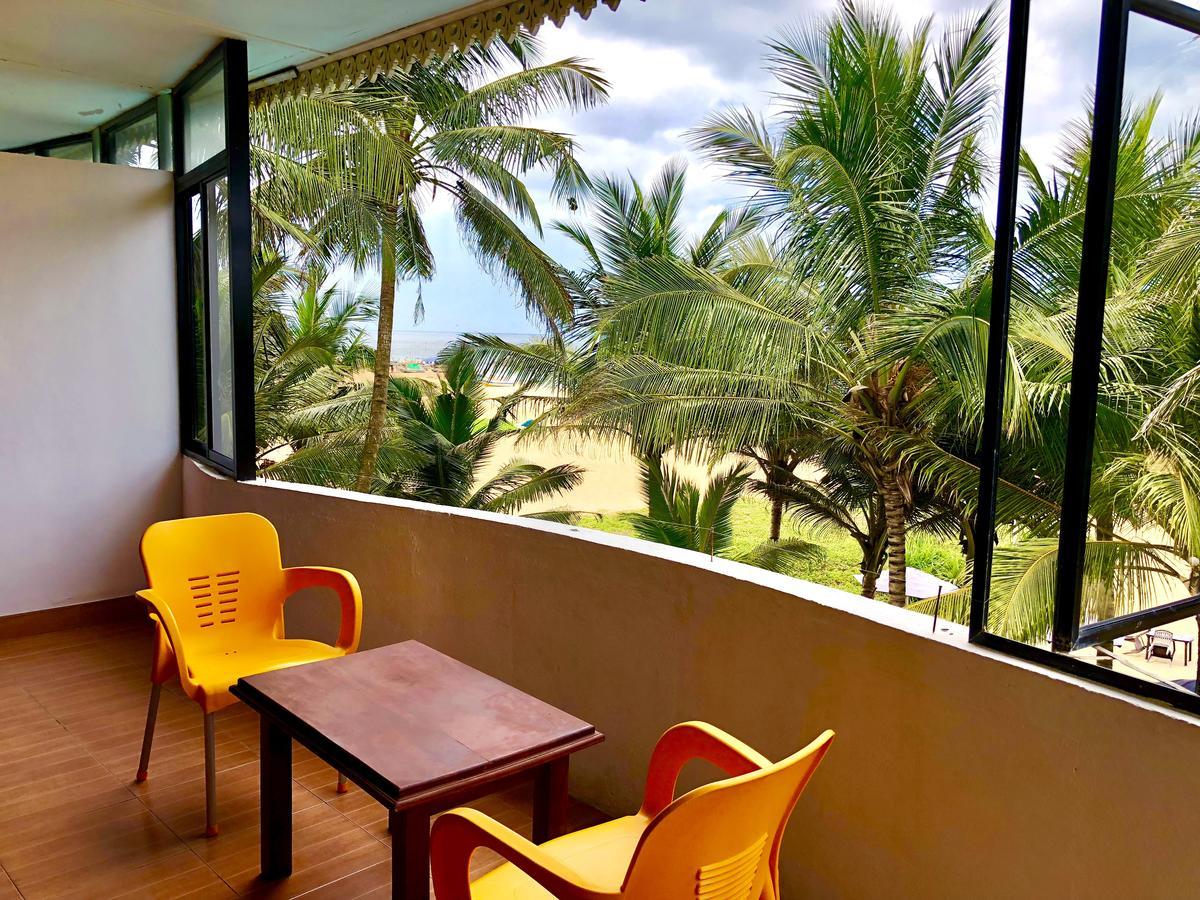 Lanka Beach Hotel Ettukala Luaran gambar