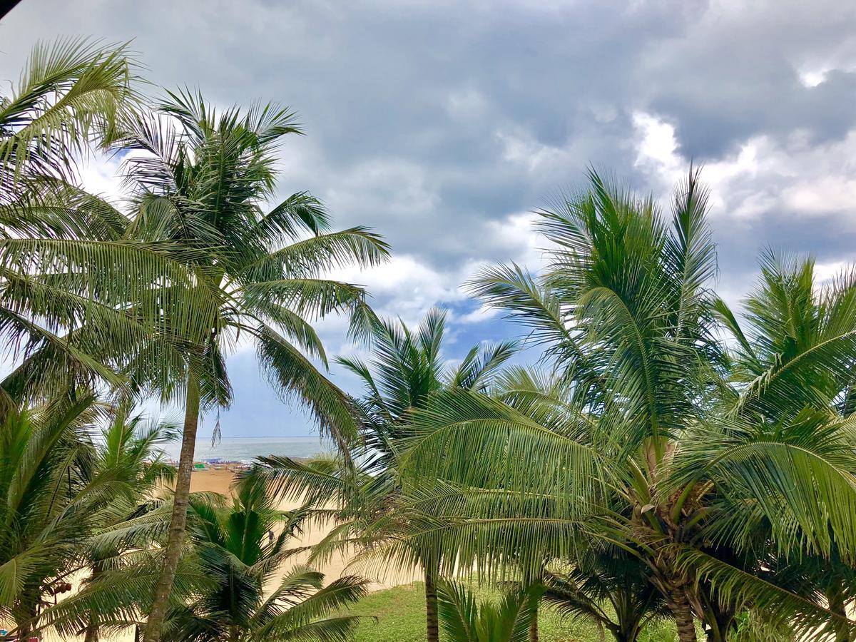Lanka Beach Hotel Ettukala Luaran gambar