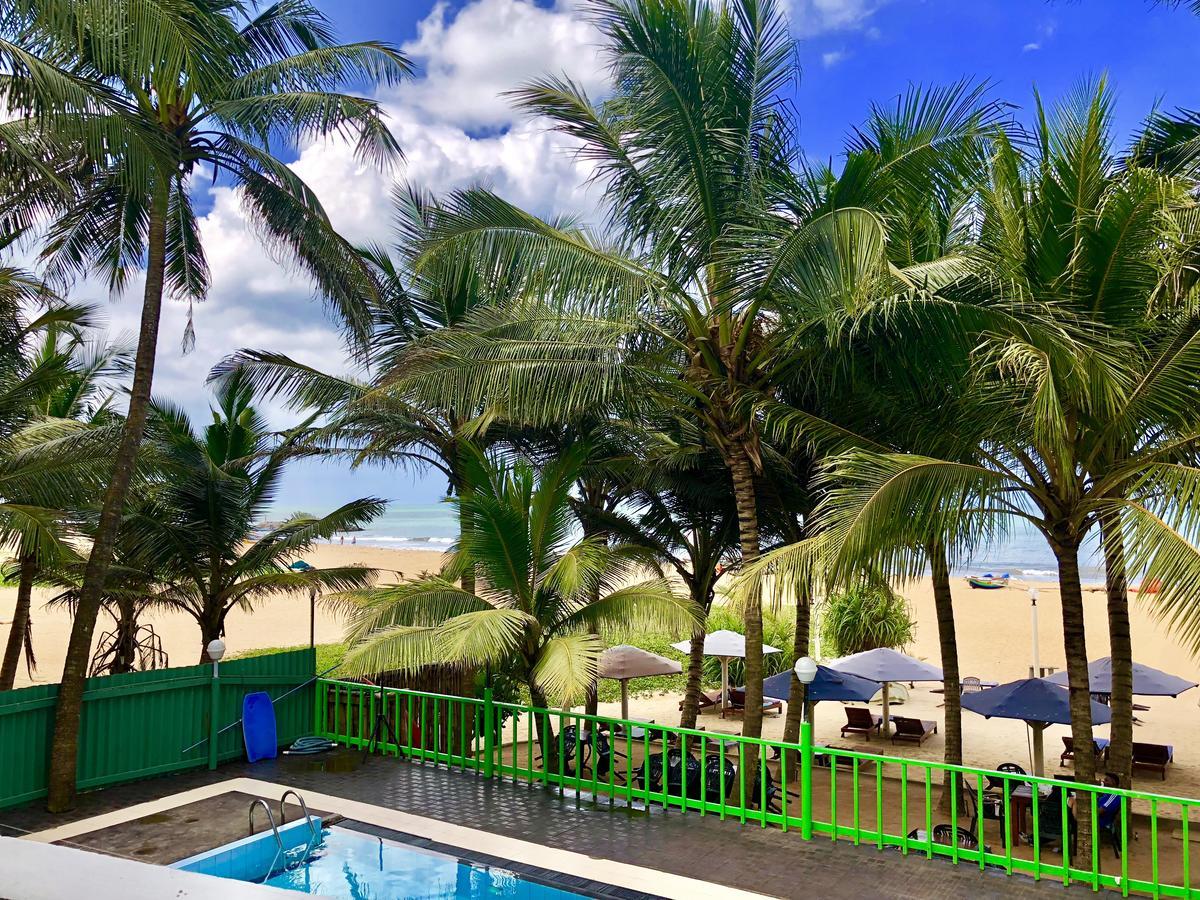 Lanka Beach Hotel Ettukala Luaran gambar