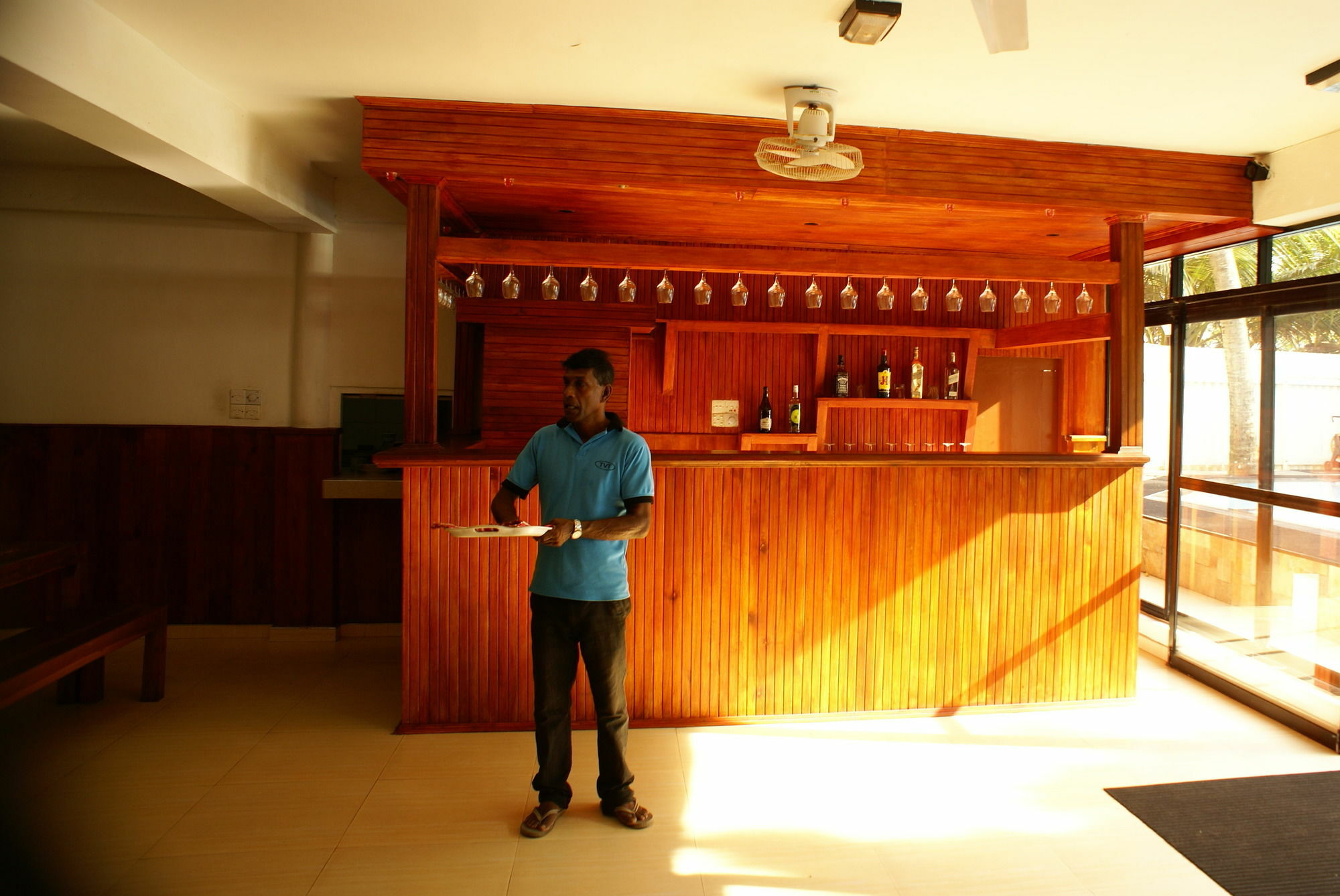 Lanka Beach Hotel Ettukala Luaran gambar