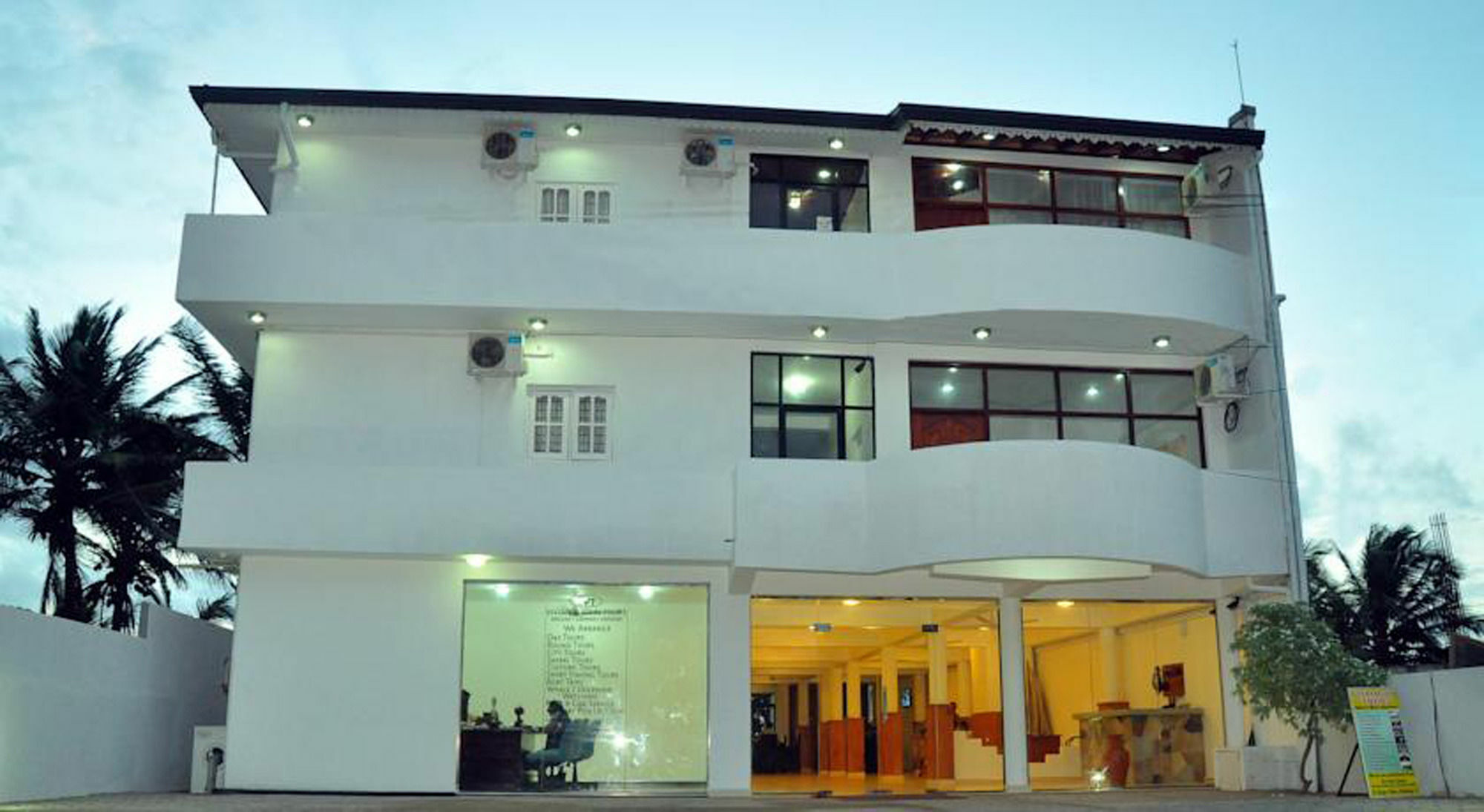 Lanka Beach Hotel Ettukala Luaran gambar