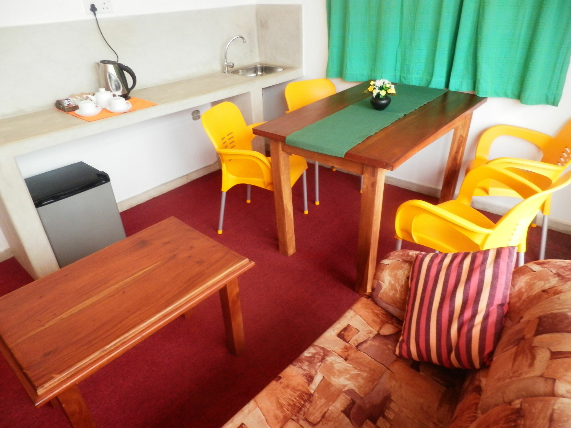 Lanka Beach Hotel Ettukala Luaran gambar